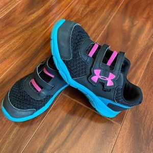 Under Amour Girls Shoes, Size 10